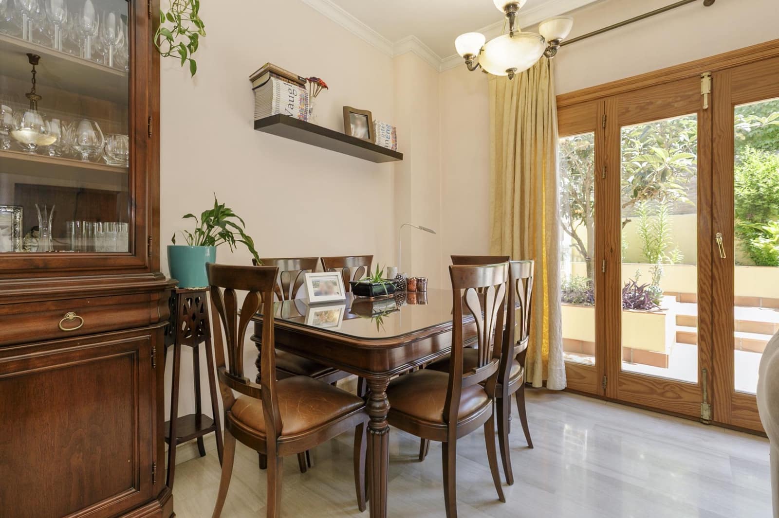 4 quarto Moradia em Banda para venda em Granada cidade com garagem - 630 000 € (Ref: 9958152)