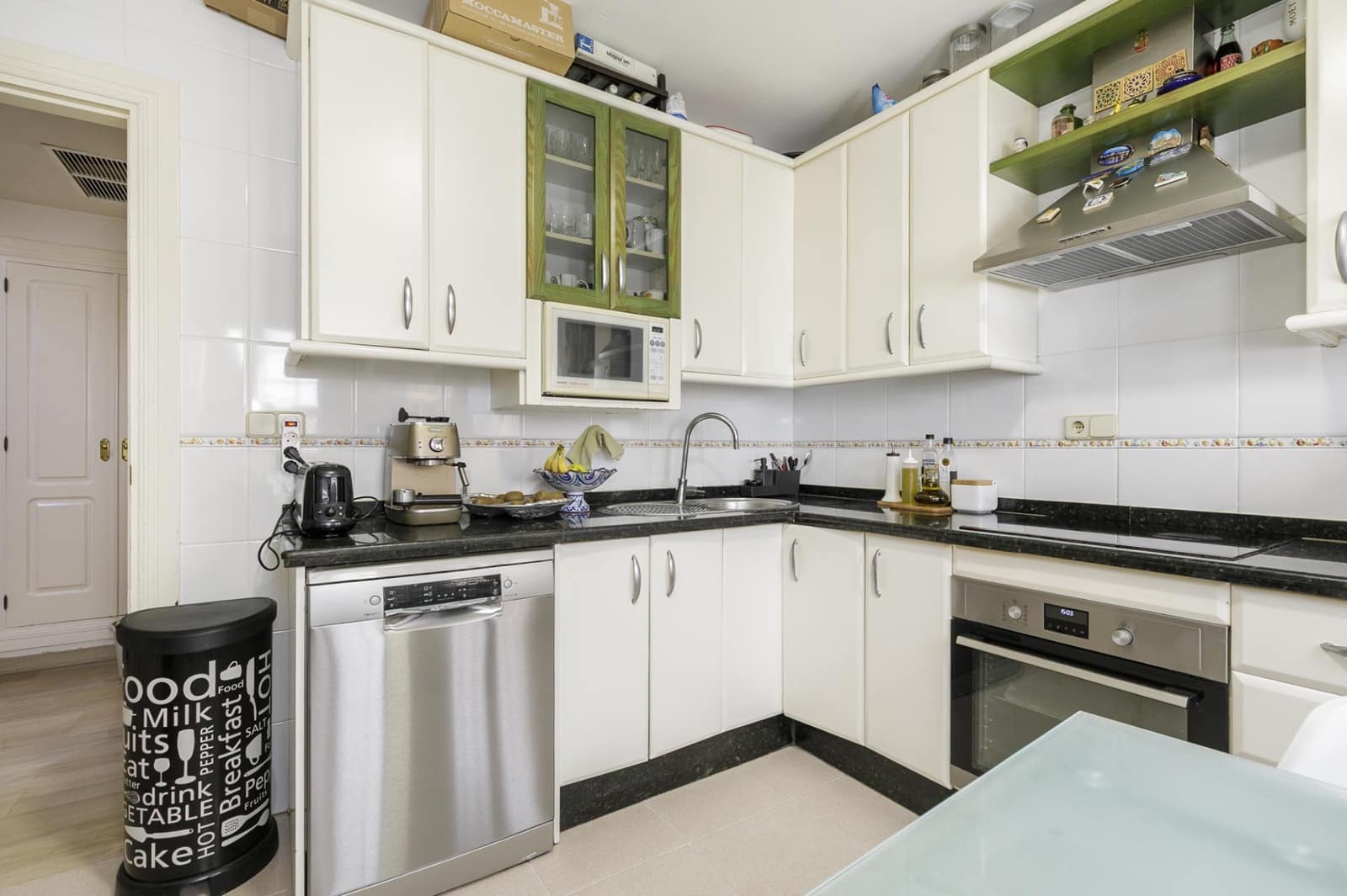 4 quarto Moradia em Banda para venda em Granada cidade com garagem - 630 000 € (Ref: 9958152)