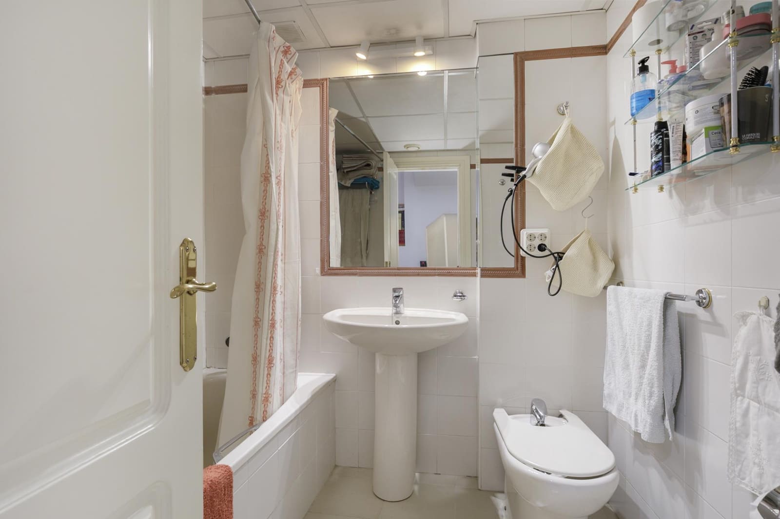 4 quarto Moradia em Banda para venda em Granada cidade com garagem - 630 000 € (Ref: 9958152)