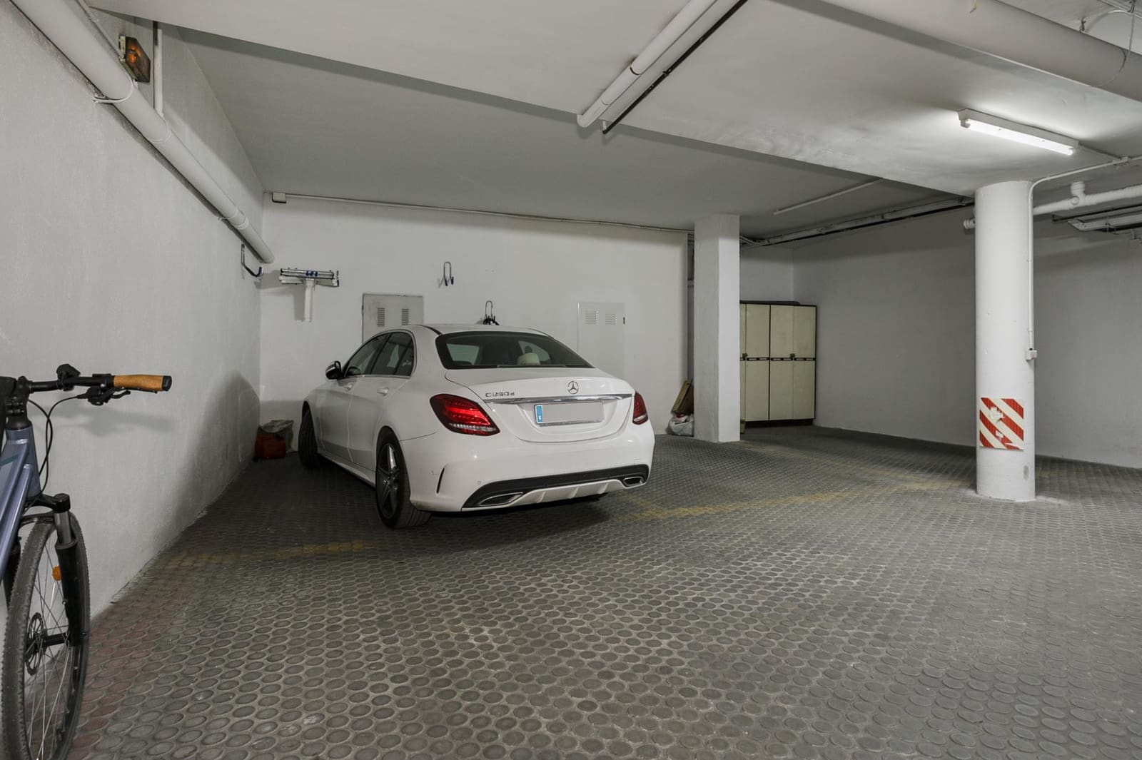 4 quarto Moradia em Banda para venda em Granada cidade com garagem - 630 000 € (Ref: 9958152)