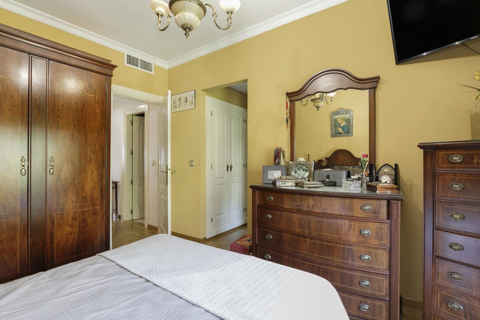 4 quarto Moradia em Banda para venda em Granada cidade com garagem - 630 000 € (Ref: 9958152)