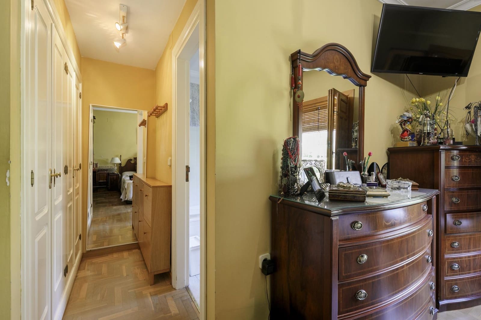 4 quarto Moradia em Banda para venda em Granada cidade com garagem - 630 000 € (Ref: 9958152)