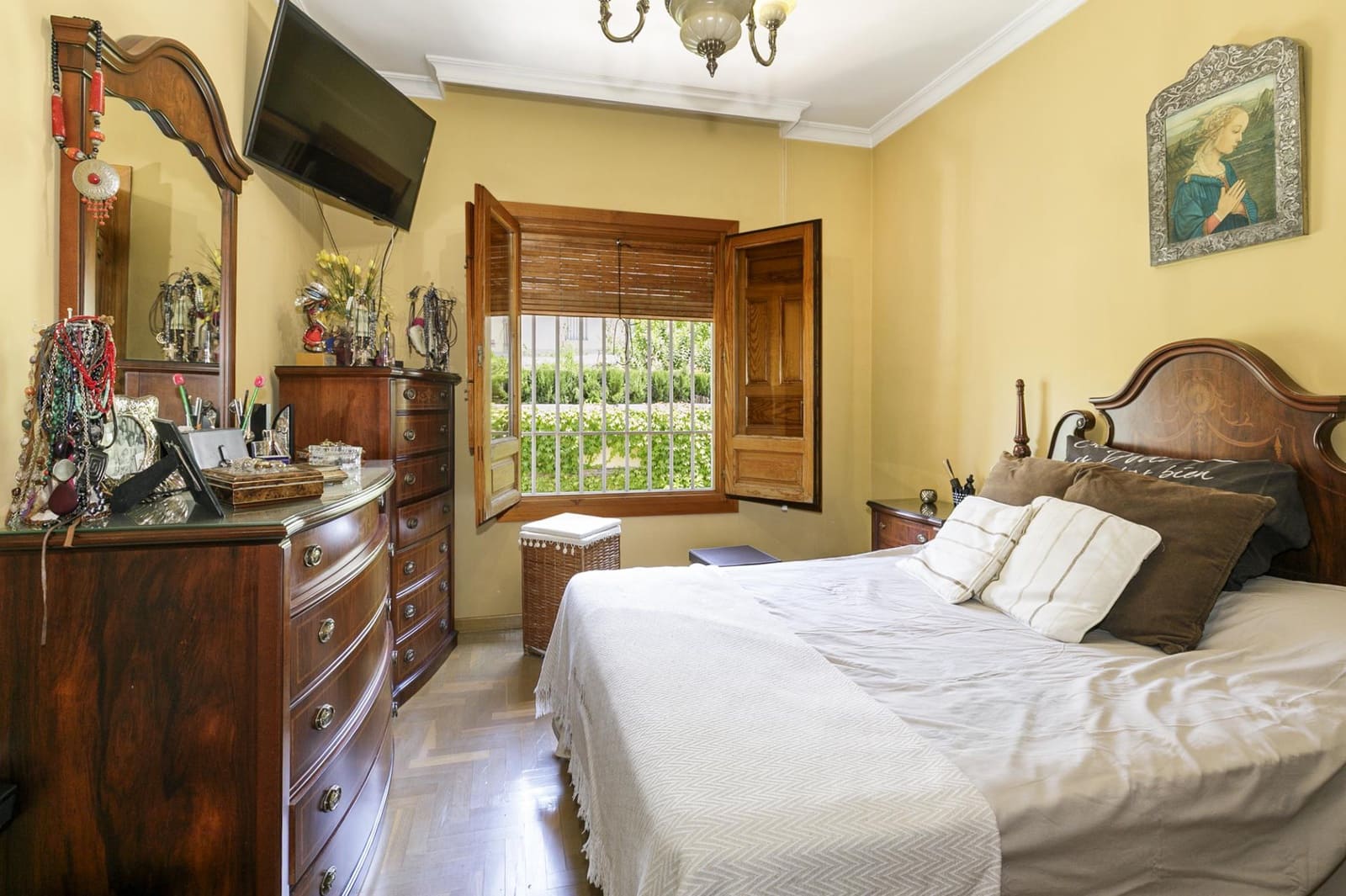 4 quarto Moradia em Banda para venda em Granada cidade com garagem - 630 000 € (Ref: 9958152)