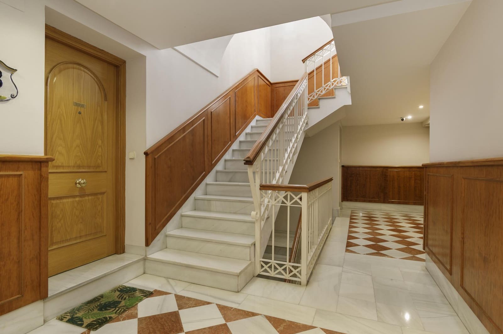 4 quarto Moradia em Banda para venda em Granada cidade com garagem - 630 000 € (Ref: 9958152)