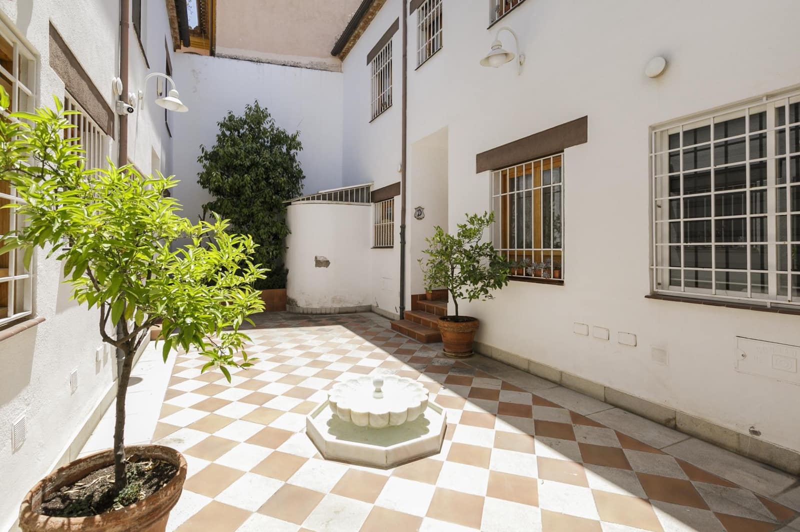 4 quarto Moradia em Banda para venda em Granada cidade com garagem - 630 000 € (Ref: 9958152)