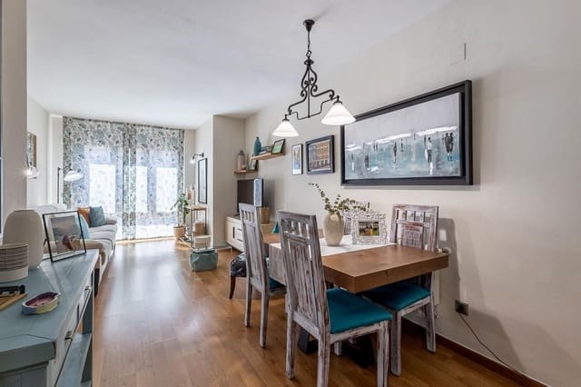 3 slaapkamer Flat te koop in Granada stad met zwembad - € 289.000 (Ref: 9958153)