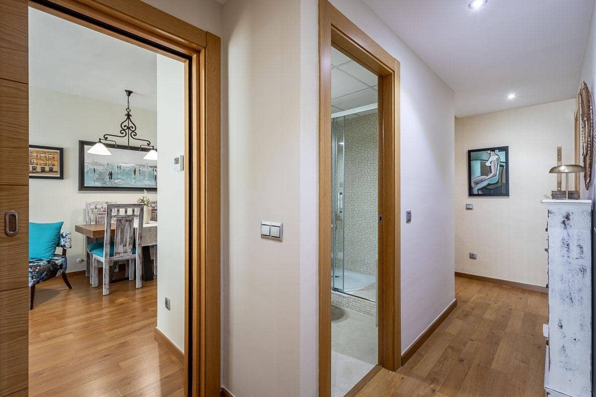 3 Zimmer Wohnung zu verkaufen in Granada Stadt mit Pool - 289.000 € (Ref: 9958153)
