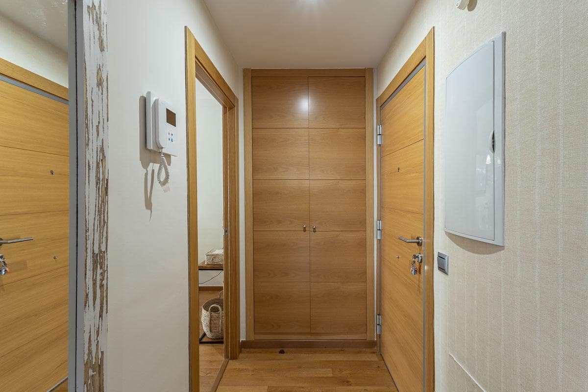 3 Zimmer Wohnung zu verkaufen in Granada Stadt mit Pool - 289.000 € (Ref: 9958153)