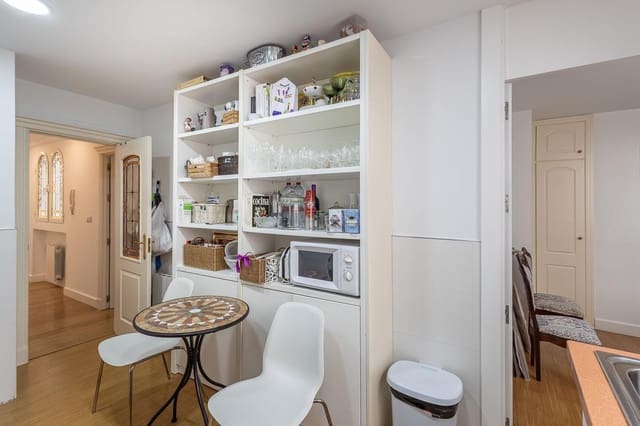 3 slaapkamer Flat te koop in Granada stad - € 615.000 (Ref: 9958155)
