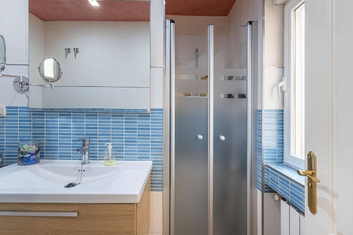 Piso de 4 habitaciones en Granada ciudad en venta - 615.000 € (Ref: 9958155)