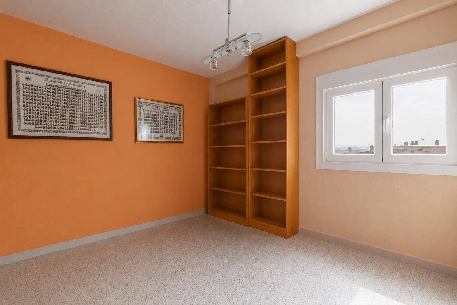 4 soveværelse Lejlighed til salg i Granada by - € 259.000 (Ref: 9959978)