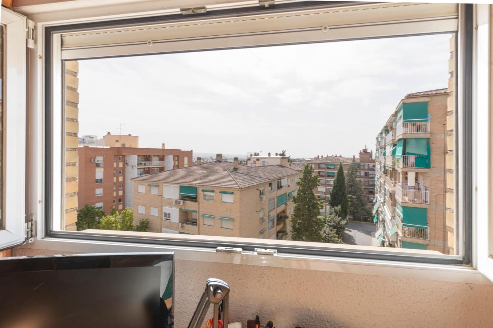 4 soveværelse Lejlighed til salg i Granada by - € 259.000 (Ref: 9959978)
