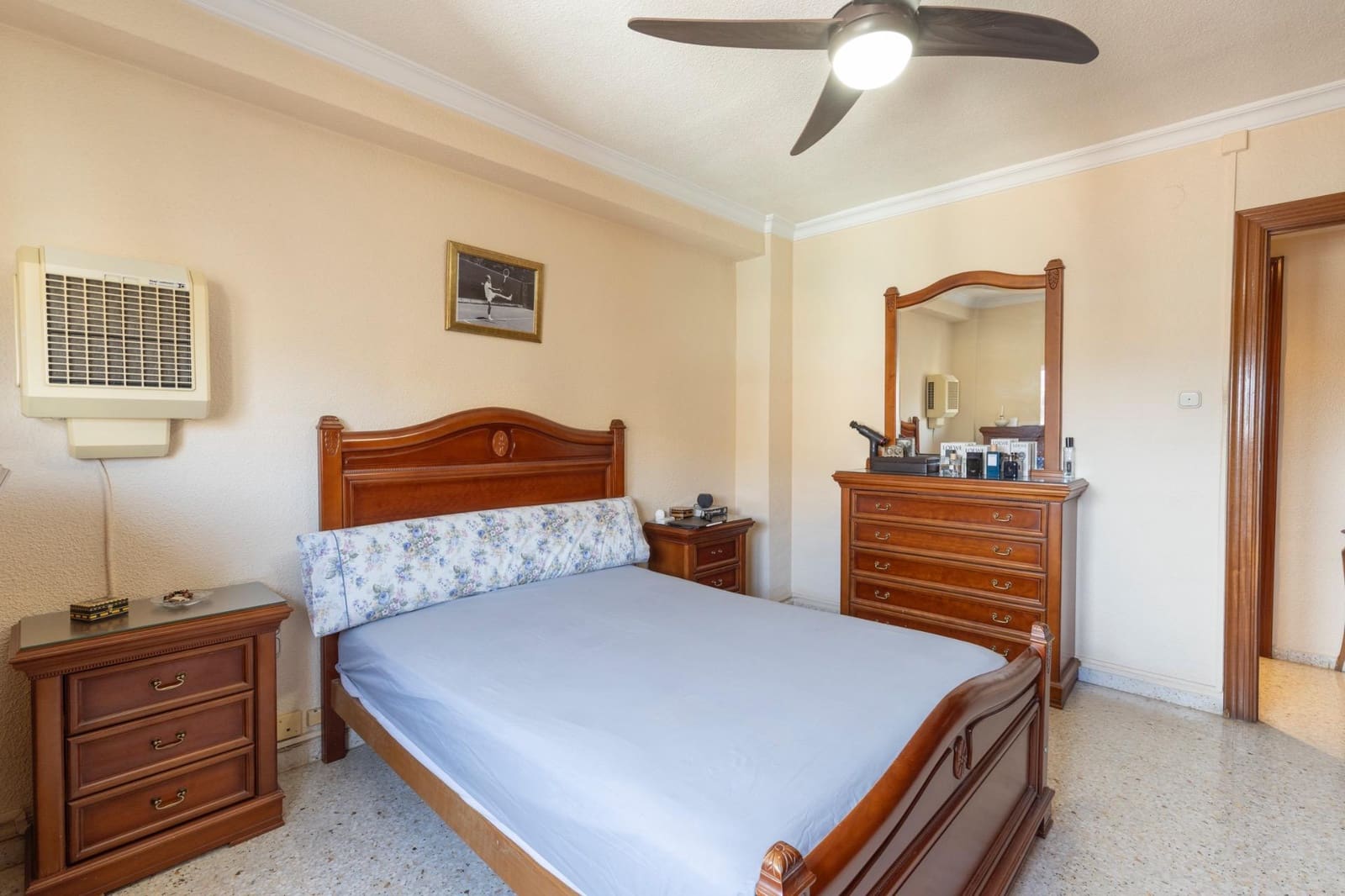 4 soveværelse Lejlighed til salg i Granada by - € 259.000 (Ref: 9959978)