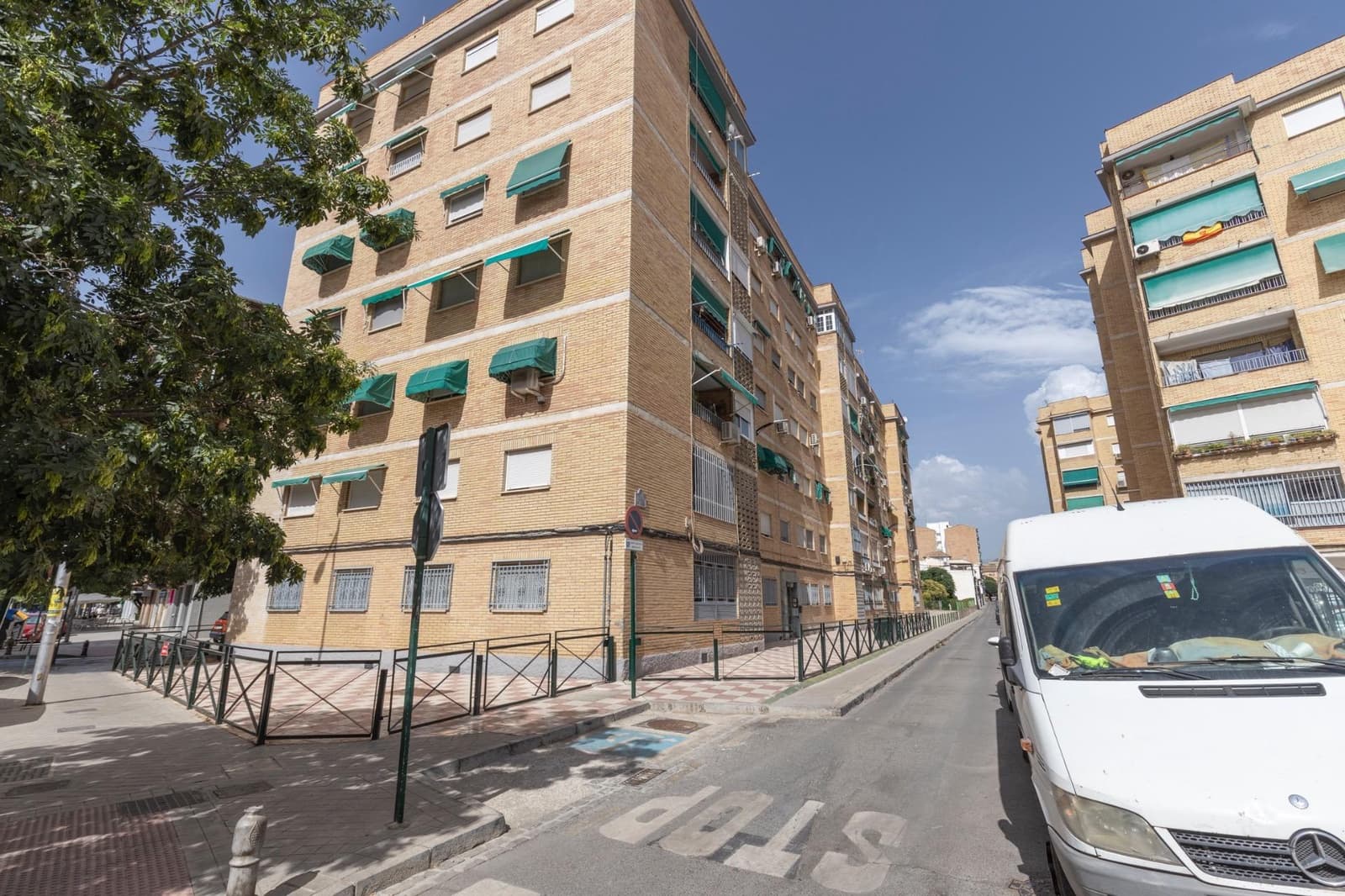 4 soveværelse Lejlighed til salg i Granada by - € 259.000 (Ref: 9959978)