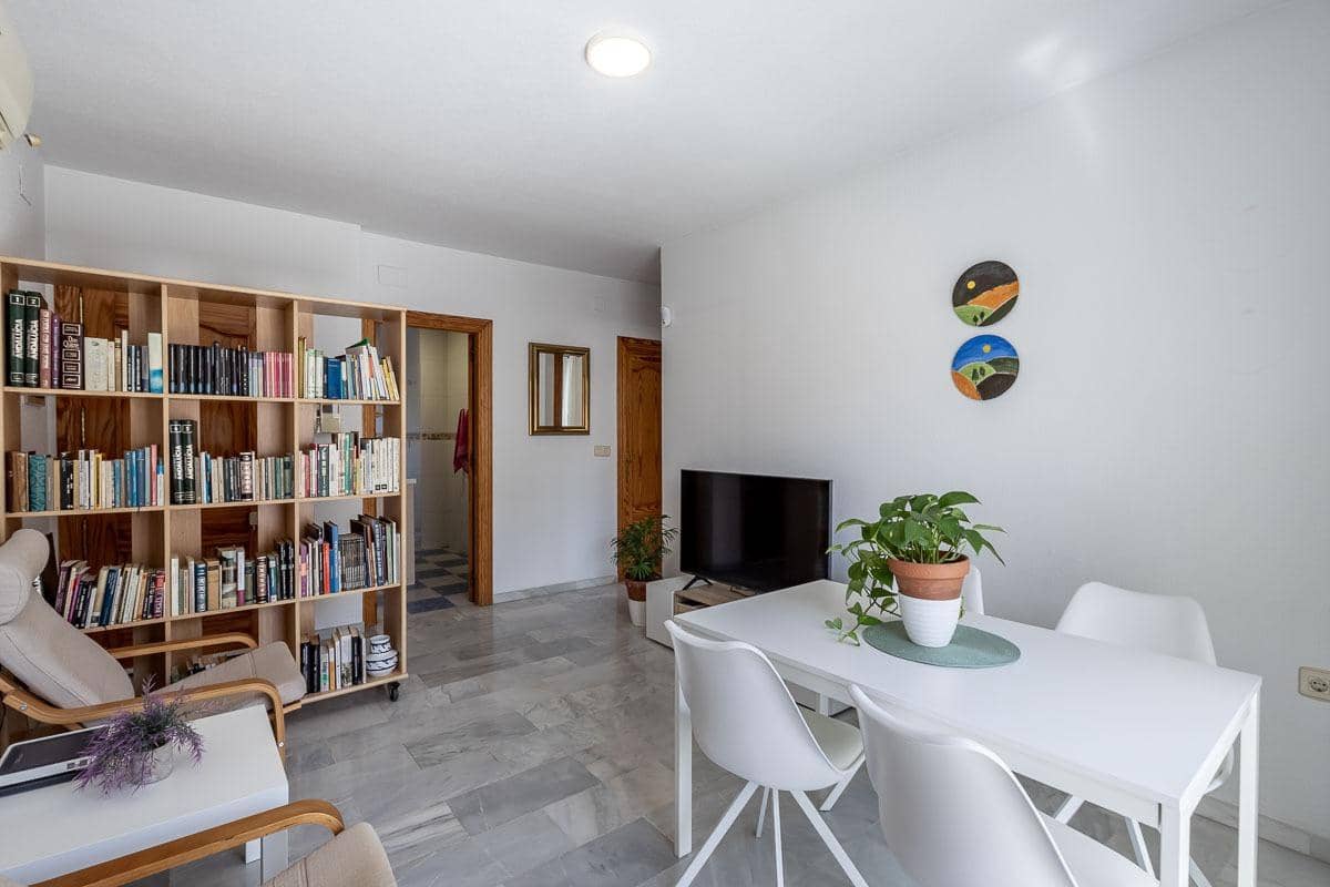 2 makuuhuone Asunto myytävänä paikassa Maracena - 167 200 € (Ref: 9959979)