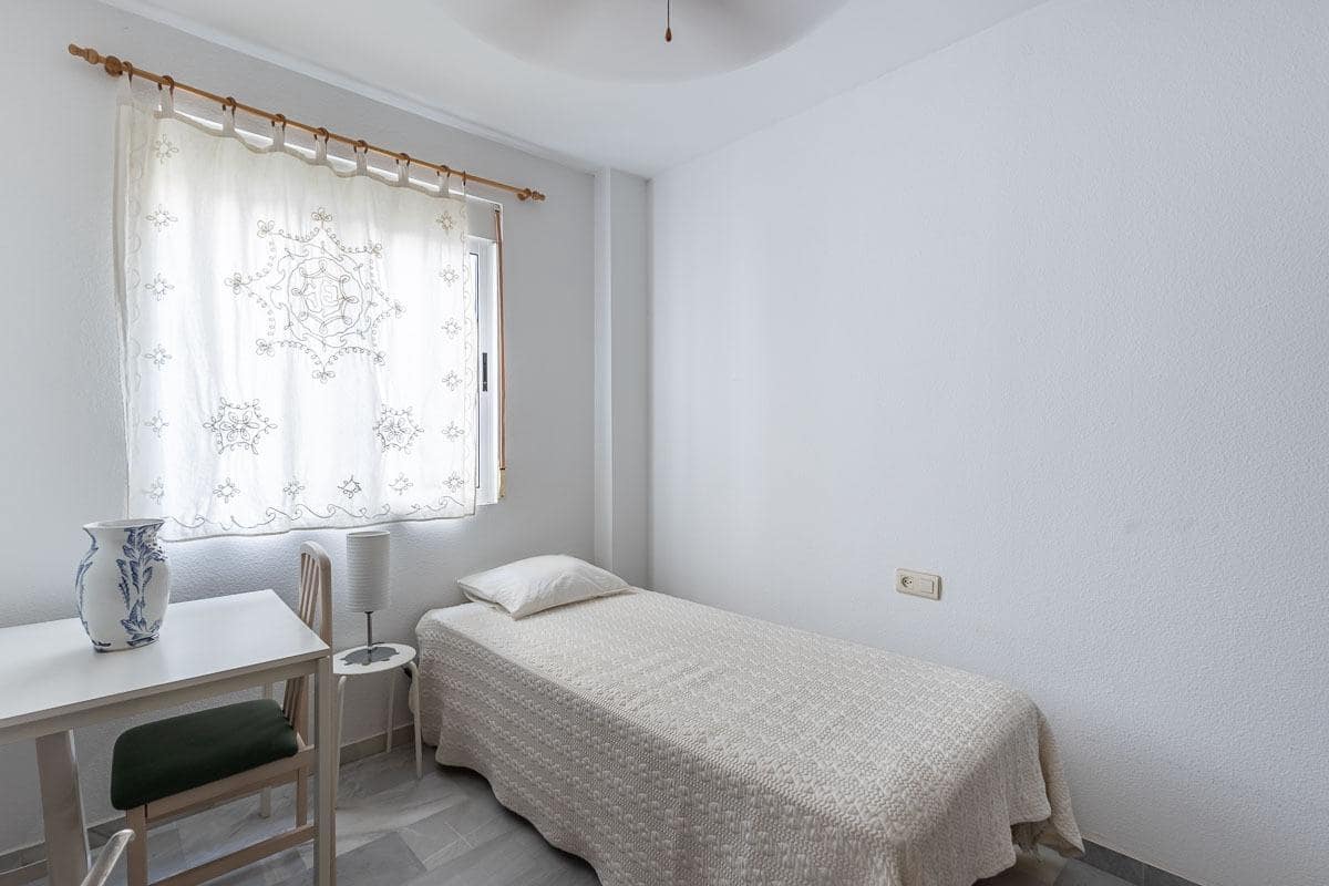 2 makuuhuone Asunto myytävänä paikassa Maracena - 167 200 € (Ref: 9959979)