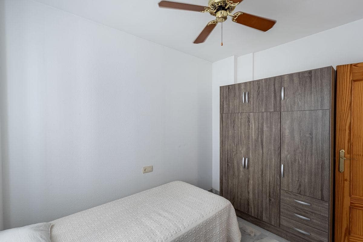 2 makuuhuone Asunto myytävänä paikassa Maracena - 167 200 € (Ref: 9959979)