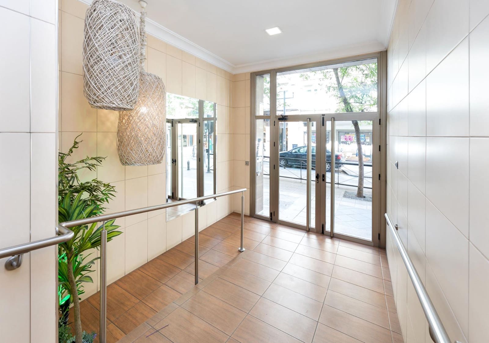 5 soverom Leilighet til salgs i Granada by med garasje - € 575 000 (Ref: 9959981)