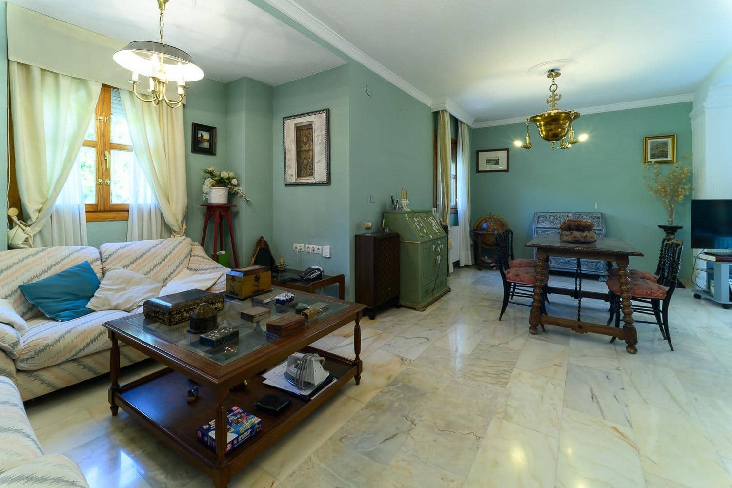 5 bedroom Villa for sale in Albolote with pool garage - € 368,000 (Ref: 9959982)