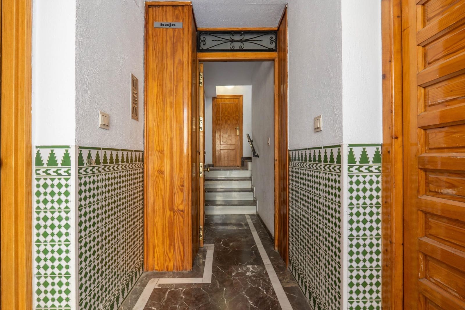 3 sovrum Lägenhet till salu i Granada stad - 269 900 € (Ref: 9959984)