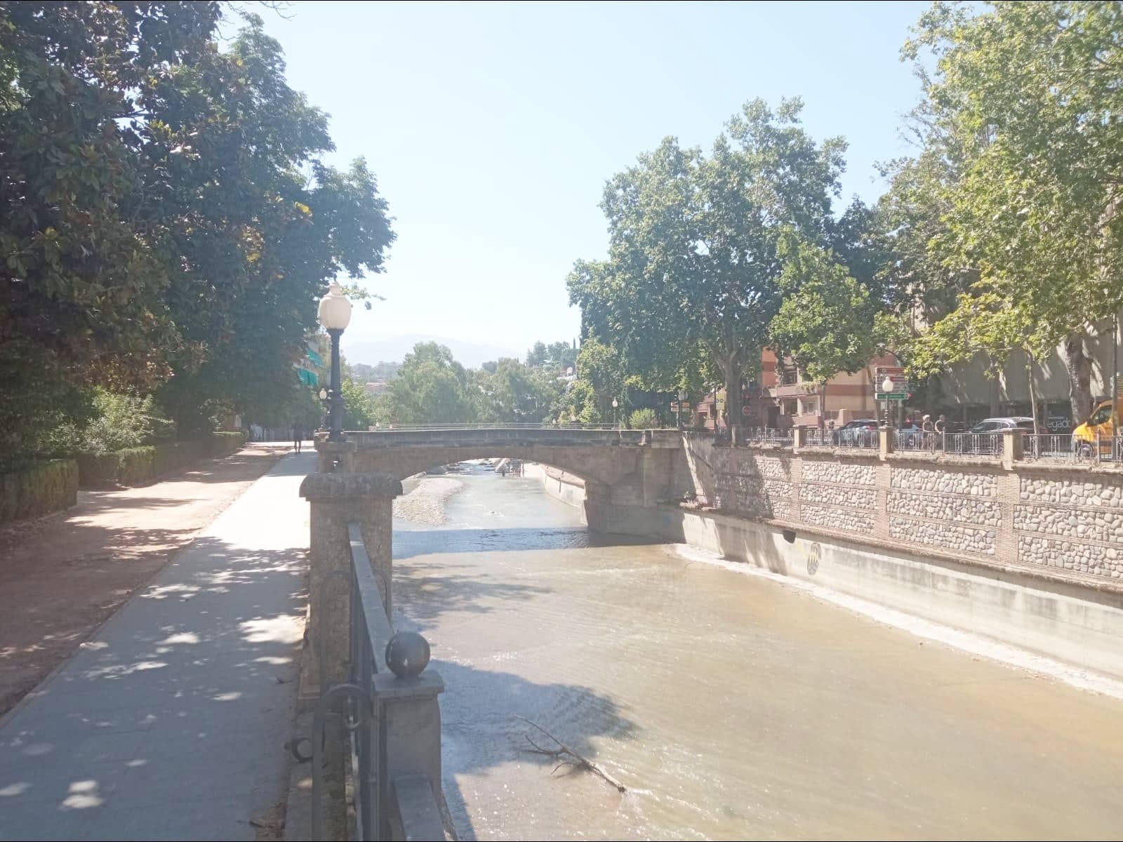 1 bedroom Apartment for rent in Granada city with pool garage - € 1,200 (Ref: 9963389)