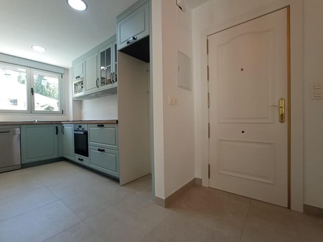 1 sypialnia Apartament do wynajęcia w Miasto Grenada z basenem garażem - 1 000 € (Ref: 9963389)