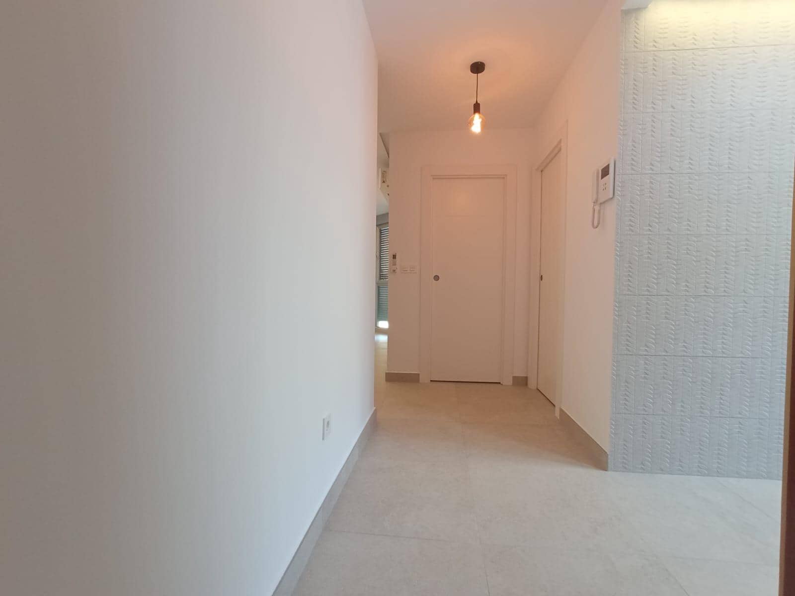 1 makuuhuone Huoneisto vuokrattavana paikassa Granada kaupunki mukana uima-altaan 
autotalli - 1 000 € (Ref: 9963389)