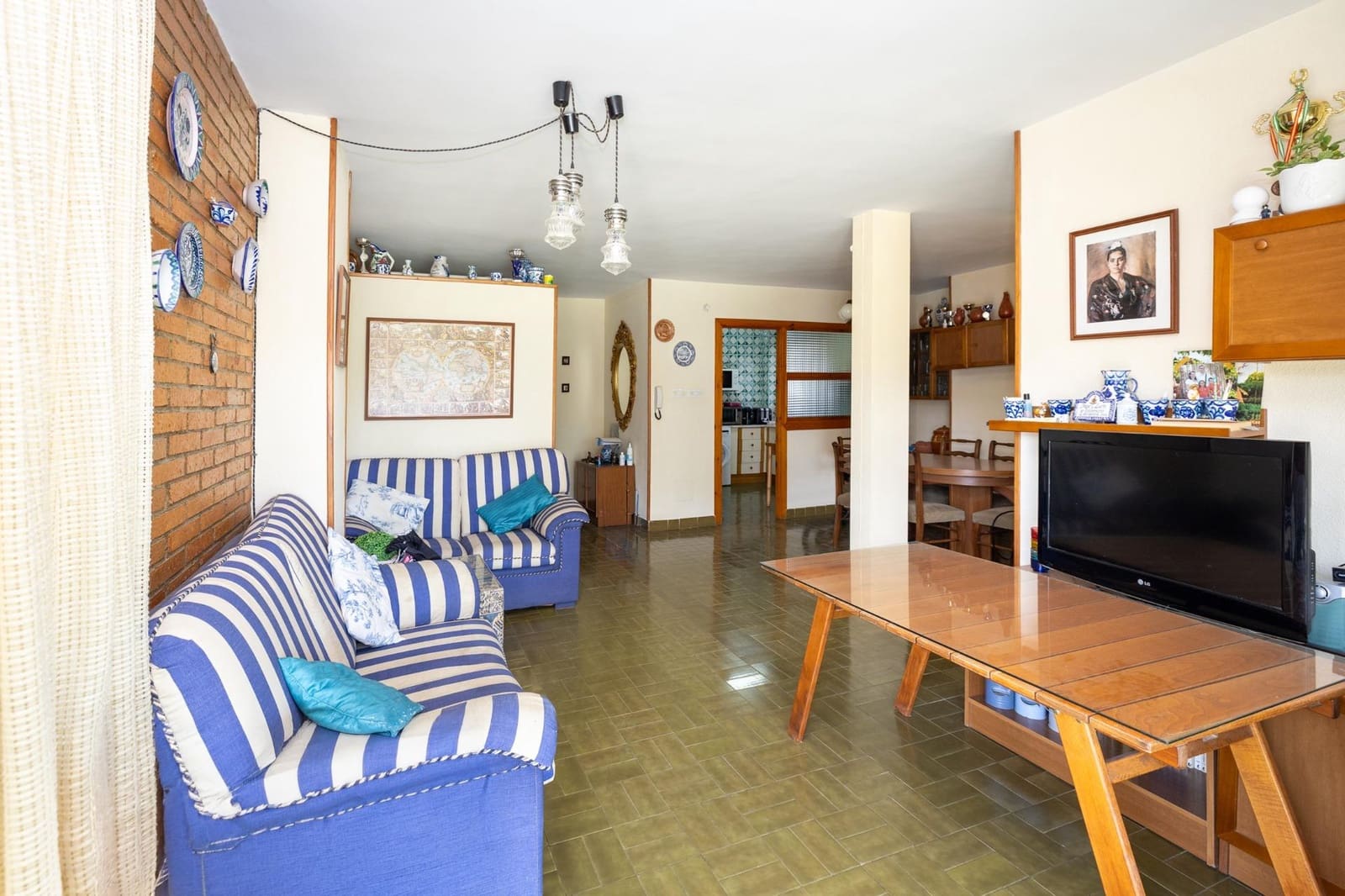 3 soveværelse Lejlighed til salg i Albolote med swimmingpool - € 155.000 (Ref: 9963390)