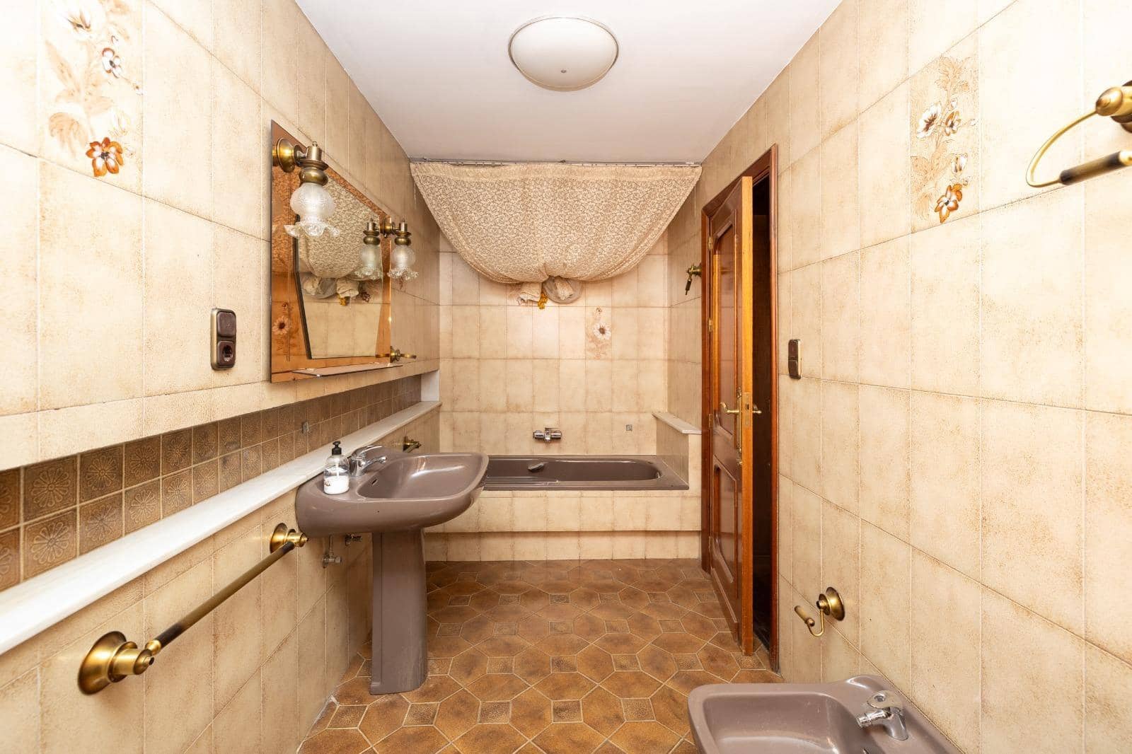 4 chambre Appartement à vendre à Grenade ville avec garage - 850 000 € (Ref: 9963392)