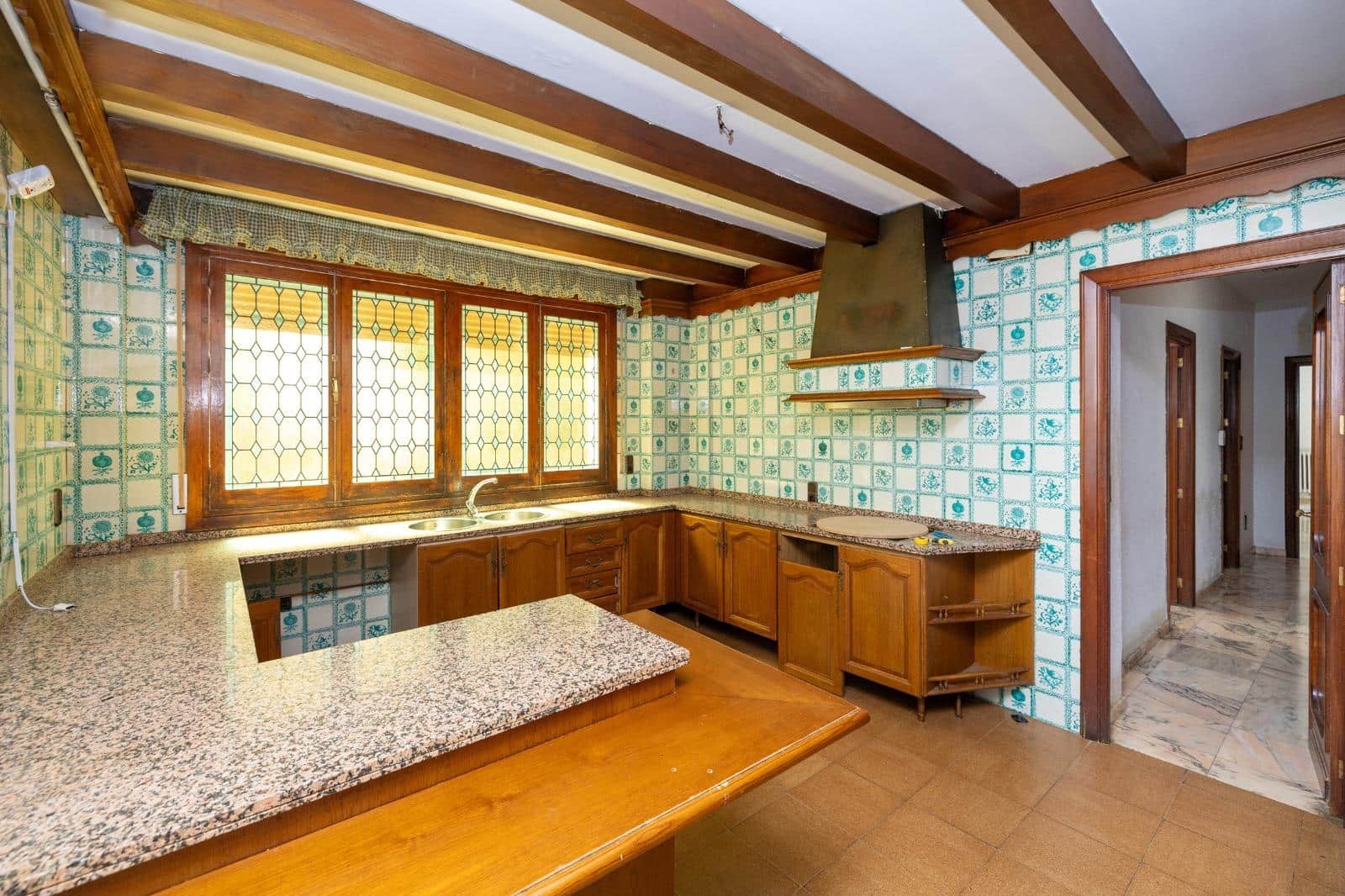 4 chambre Appartement à vendre à Grenade ville avec garage - 850 000 € (Ref: 9963392)