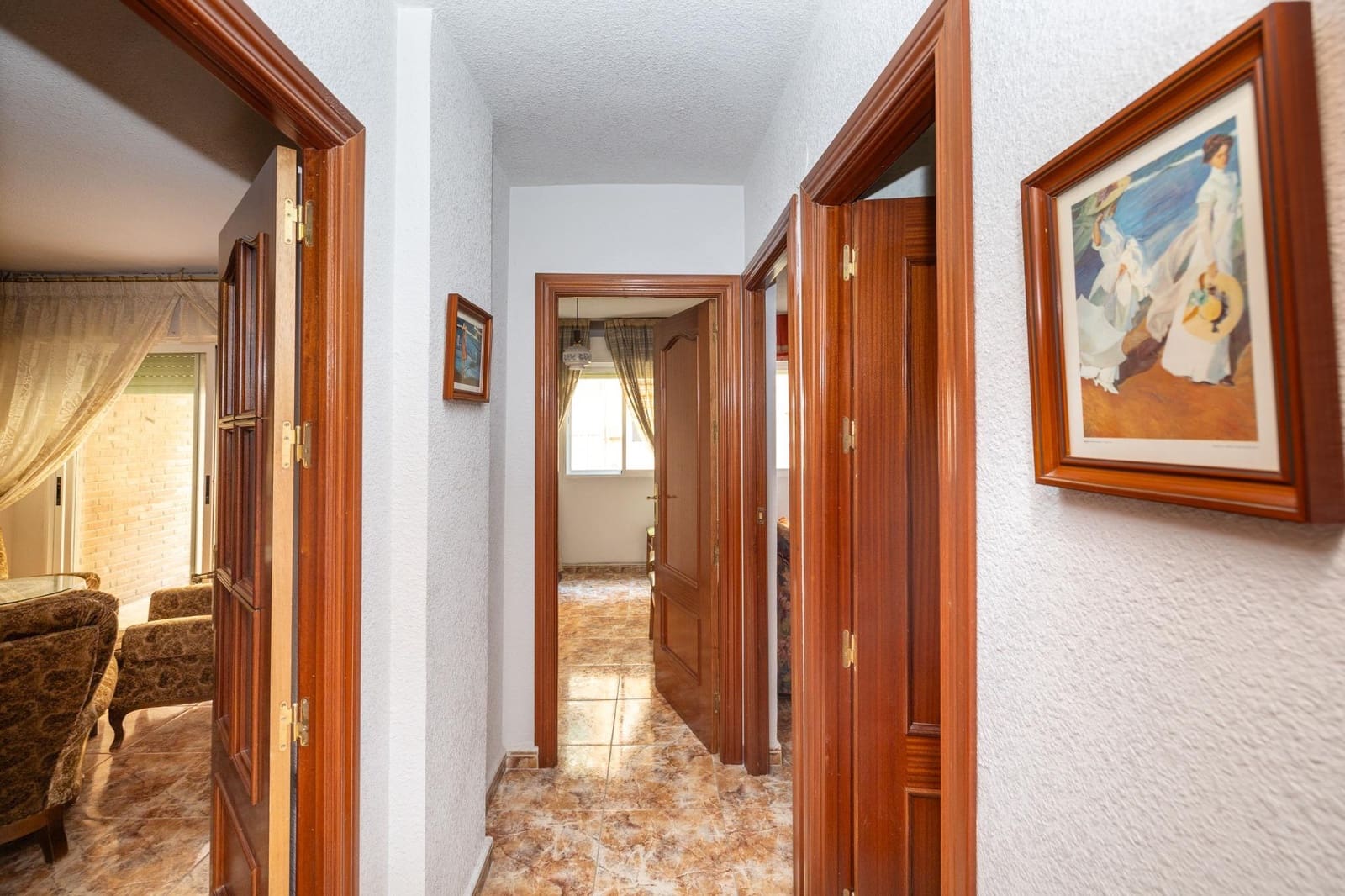 Piso de 3 habitaciones en Granada ciudad en venta - 250.000 € (Ref: 9965508)