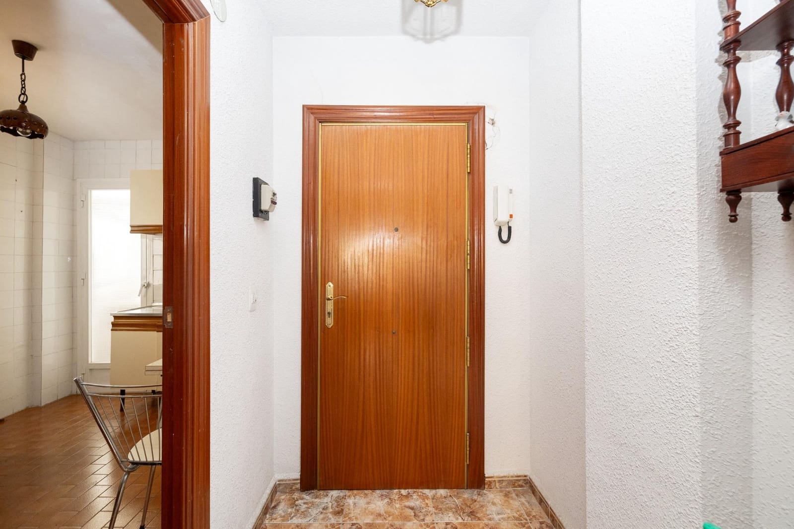 Piso de 3 habitaciones en Granada ciudad en venta - 250.000 € (Ref: 9965508)