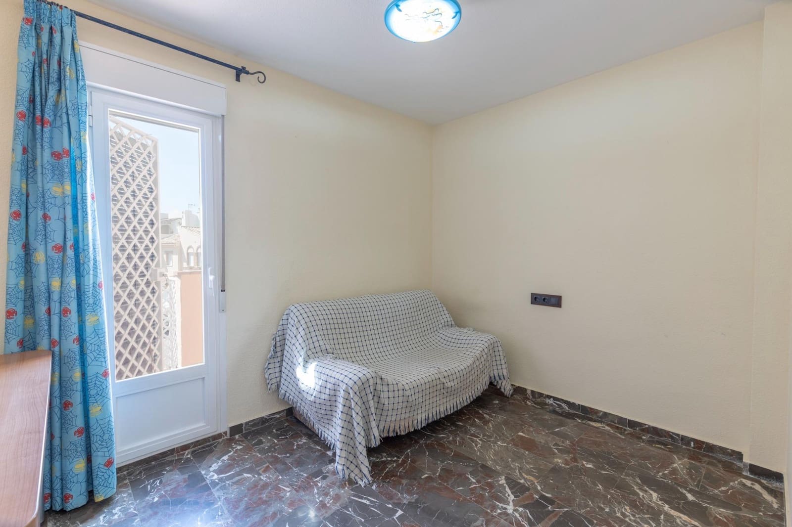 4 soveværelse Rækkehus til salg i Huetor Vega med garage - € 259.000 (Ref: 9965509)