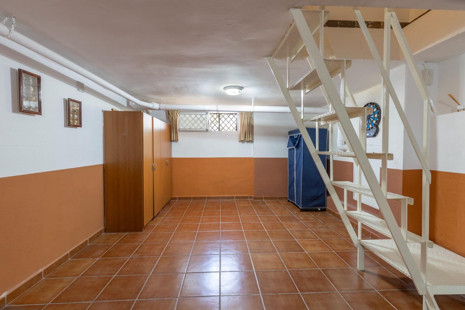 4 soveværelse Rækkehus til salg i Huetor Vega med garage - € 259.000 (Ref: 9965509)