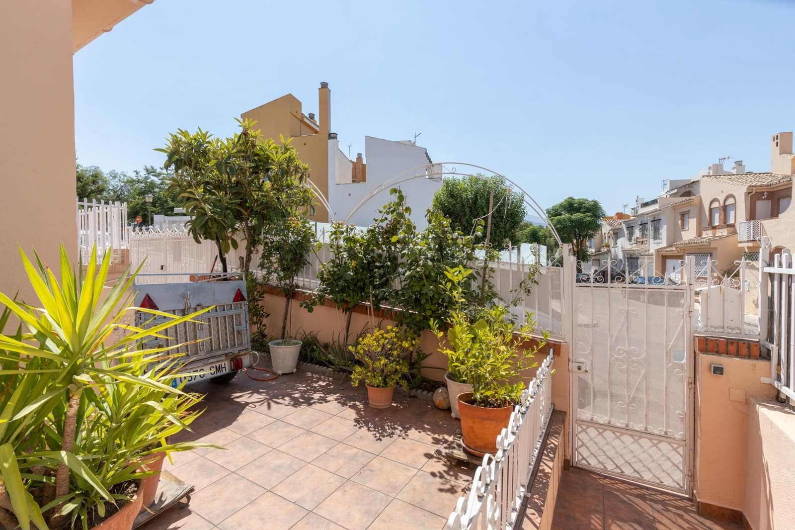 4 soveværelse Rækkehus til salg i Huetor Vega med garage - € 259.000 (Ref: 9965509)