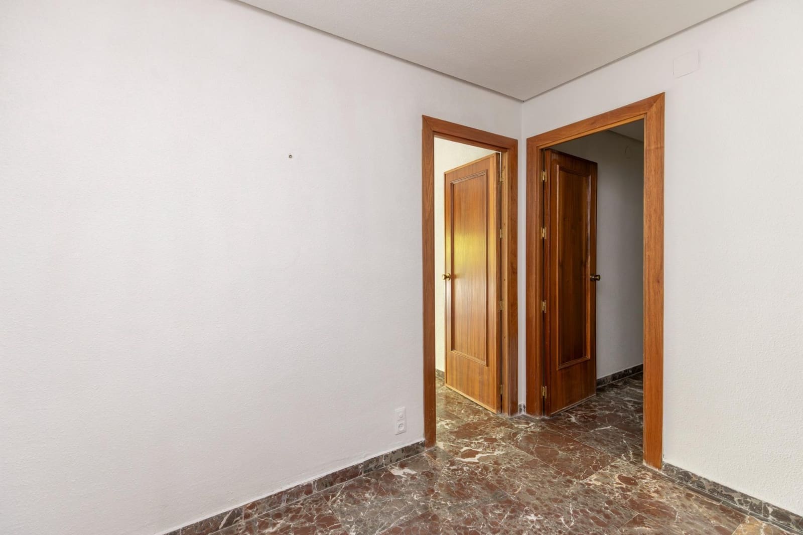 5 soverom Leilighet til salgs i Granada by med garasje - € 585 000 (Ref: 9965511)