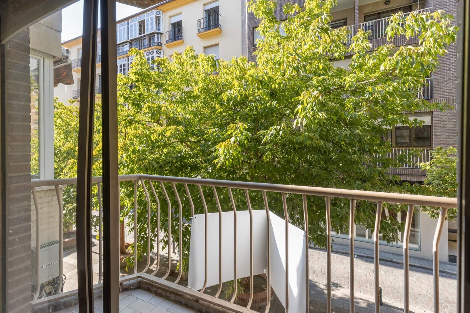 5 soverom Leilighet til salgs i Granada by med garasje - € 585 000 (Ref: 9965511)