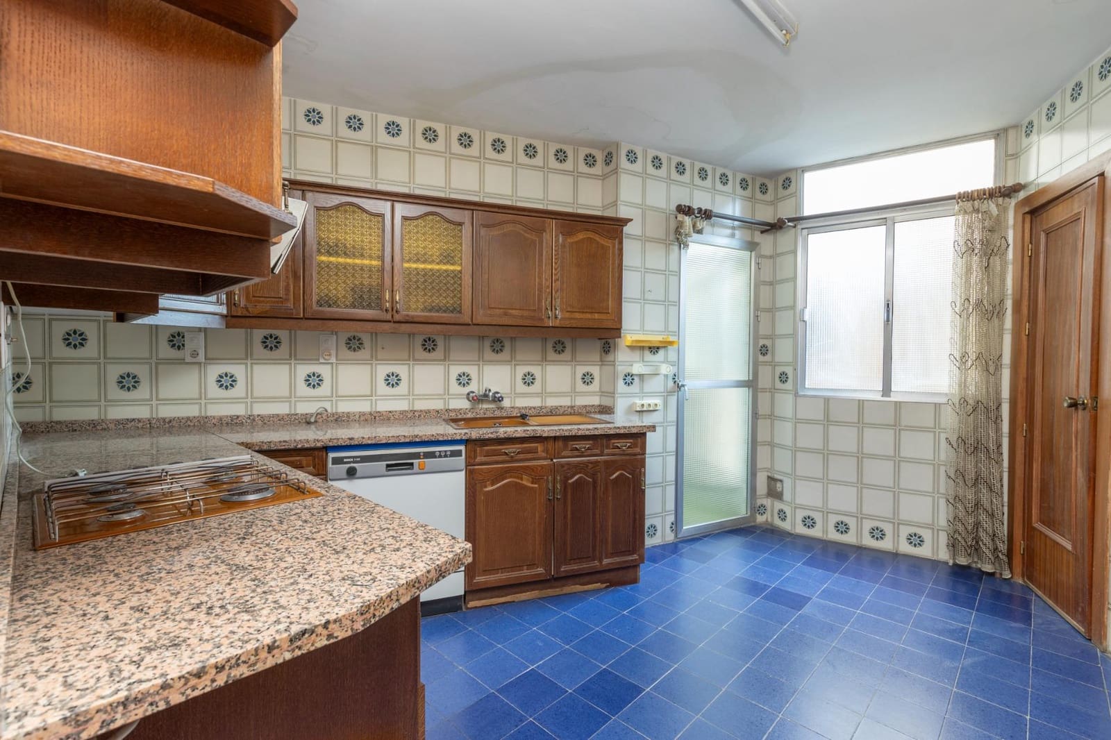 5 soverom Leilighet til salgs i Granada by med garasje - € 585 000 (Ref: 9965511)