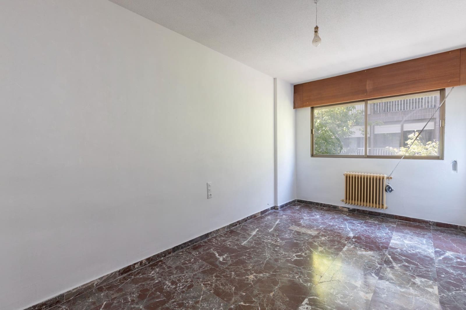 5 soverom Leilighet til salgs i Granada by med garasje - € 585 000 (Ref: 9965511)