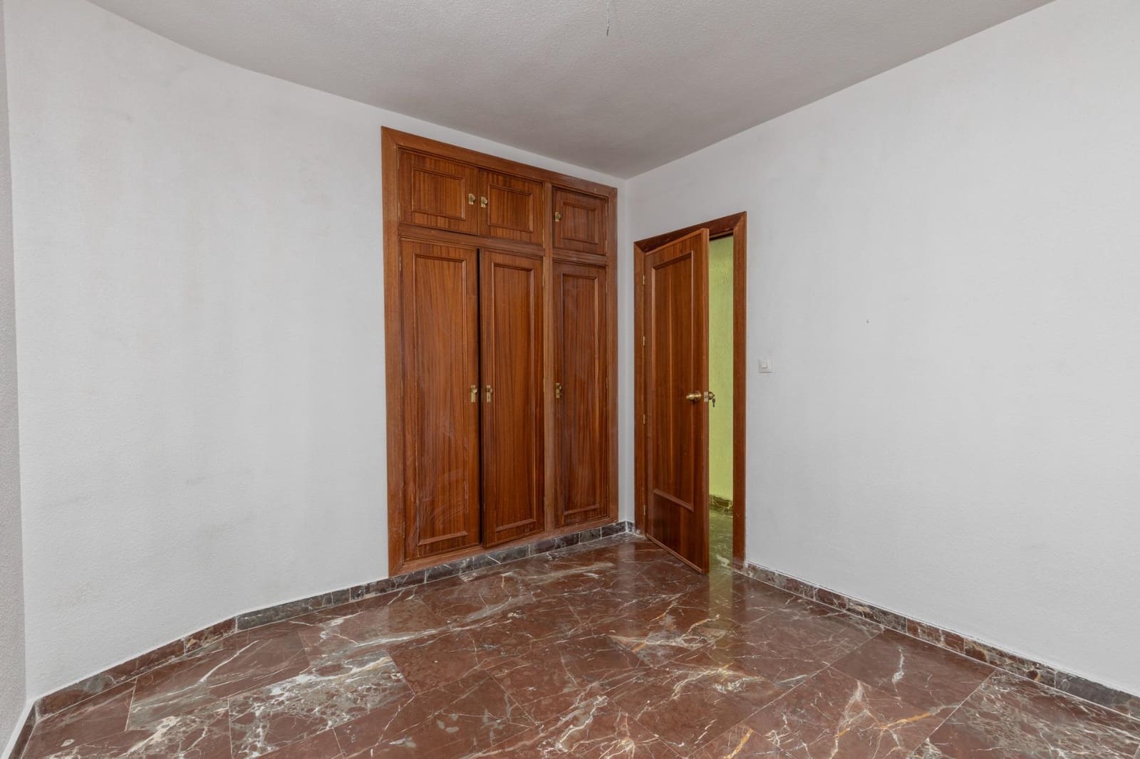 5 soverom Leilighet til salgs i Granada by med garasje - € 585 000 (Ref: 9965511)