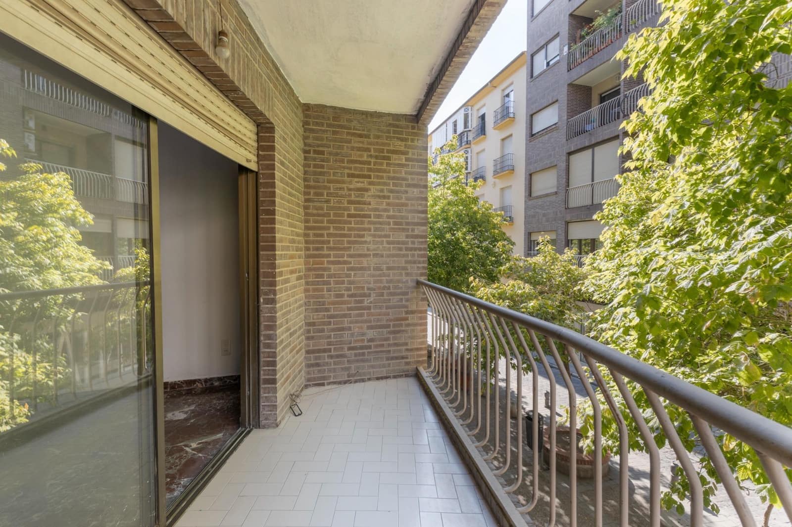 5 soverom Leilighet til salgs i Granada by med garasje - € 585 000 (Ref: 9965511)