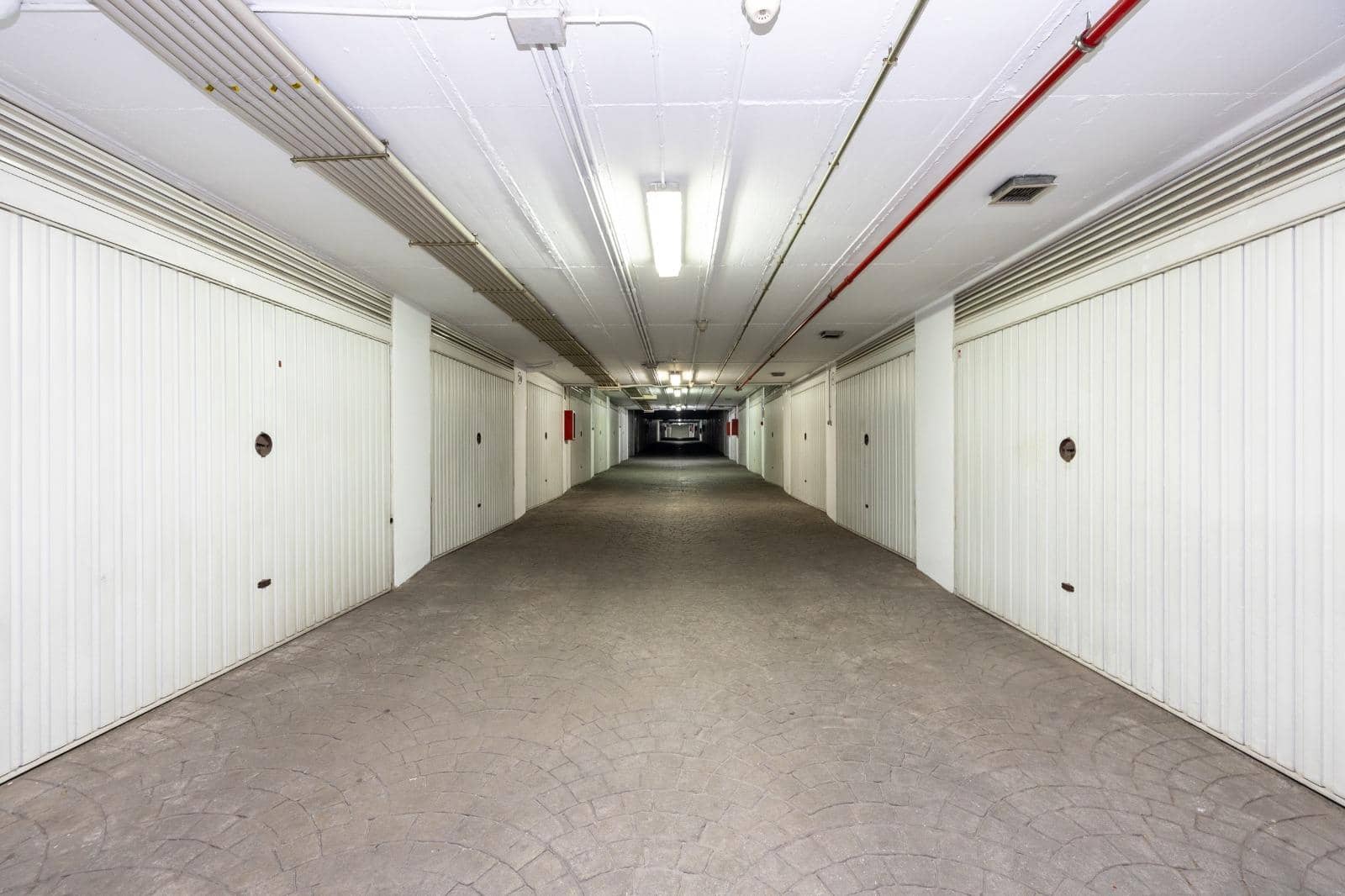 4 soveværelse Rækkehus til salg i Granada by med garage - € 495.000 (Ref: 9965513)