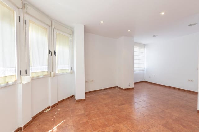 3 quarto Apartamento para venda em Cájar com garagem - 209 000 € (Ref: 9970807)
