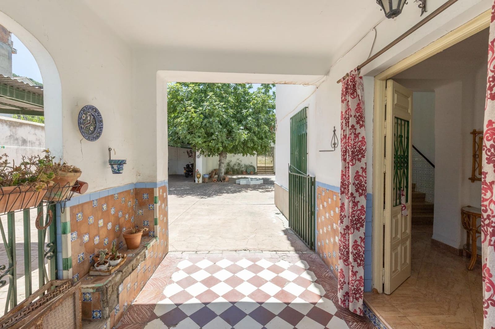 6 soverom Finca/Herregård til salgs i Granada by med svømmebasseng garasje - € 585 000 (Ref: 9970809)