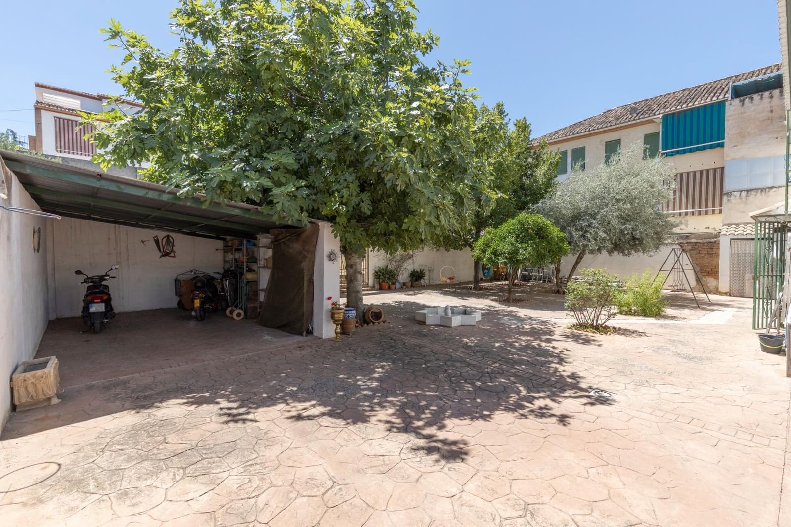 6 soverom Finca/Herregård til salgs i Granada by med svømmebasseng garasje - € 585 000 (Ref: 9970809)
