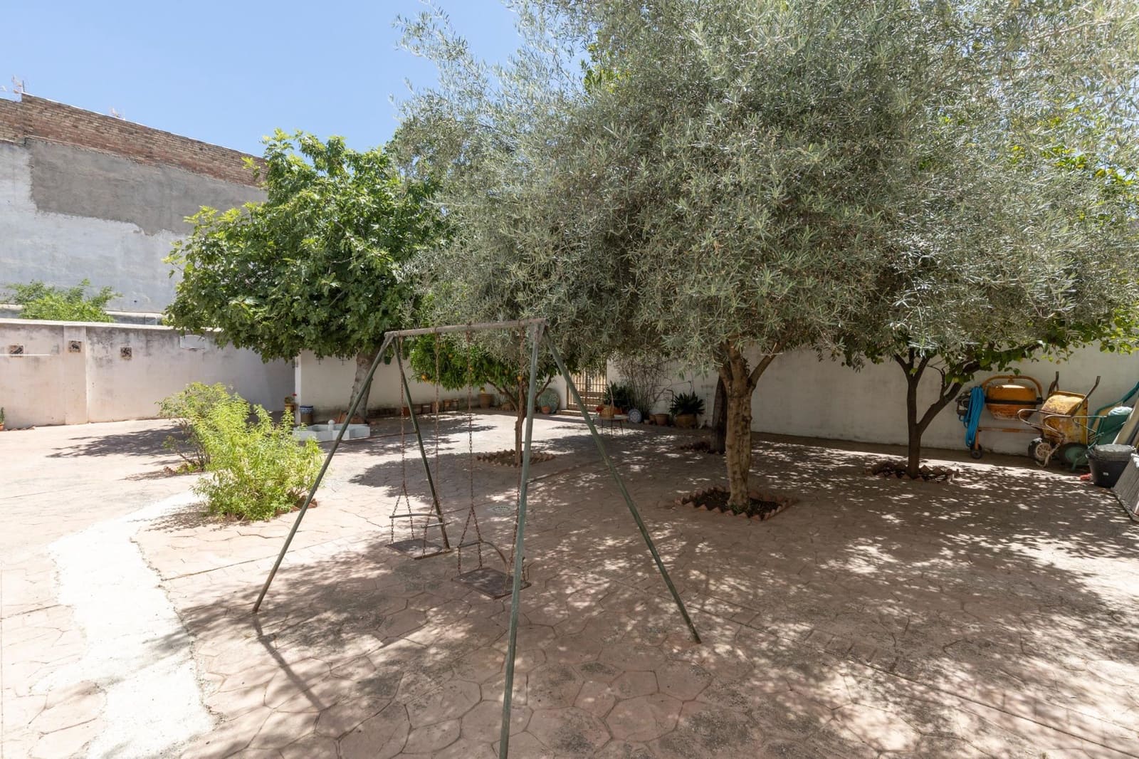 6 soverom Finca/Herregård til salgs i Granada by med svømmebasseng garasje - € 585 000 (Ref: 9970809)