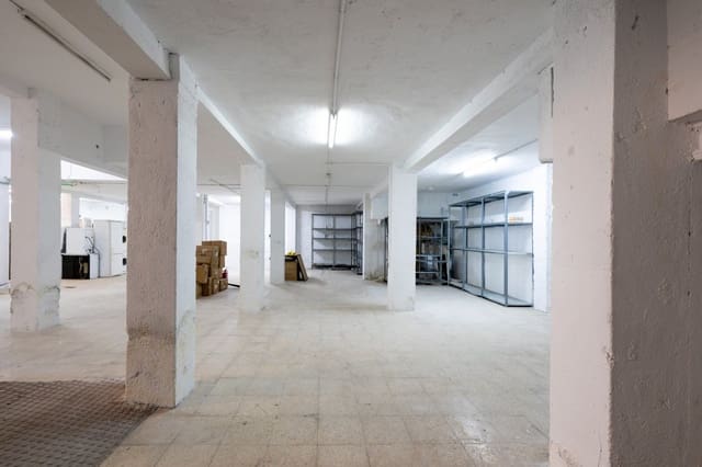 Garage til salg i Granada by - € 158.000 (Ref: 9970811)