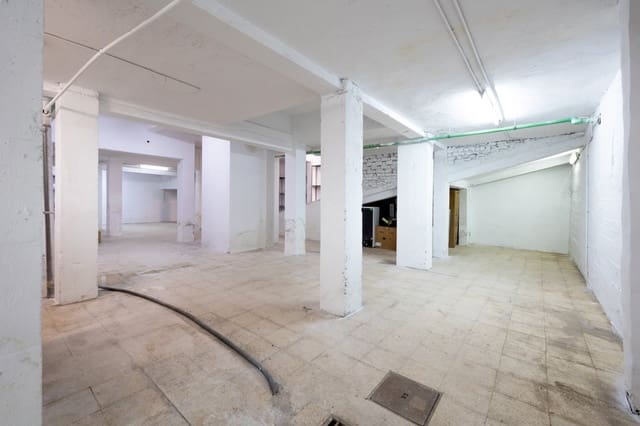 Garage til salg i Granada by - € 158.000 (Ref: 9970811)