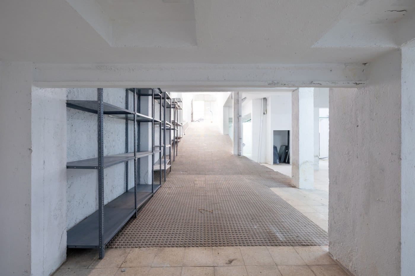 Garage til salg i Granada by - € 158.000 (Ref: 9970811)