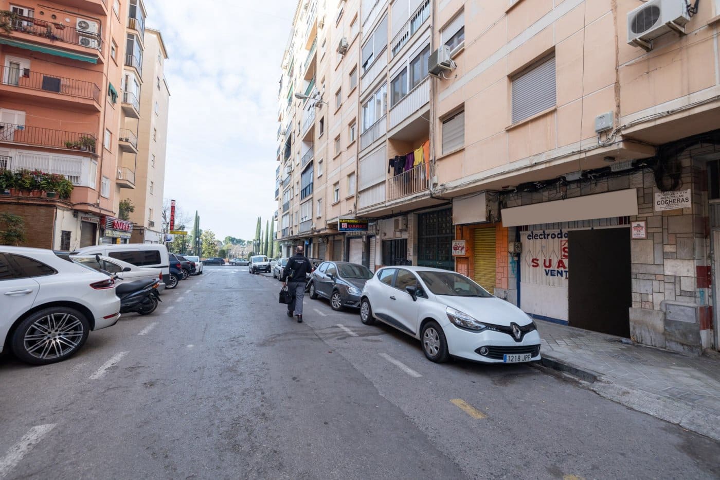 Garage til salg i Granada by - € 158.000 (Ref: 9970811)
